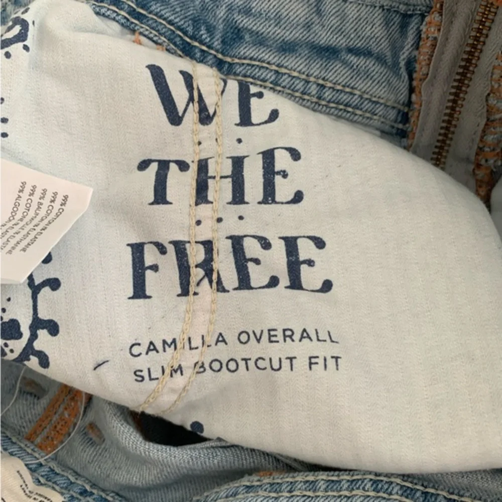 Free People We The Free Camilla‎ Overall Slim Bootcut Fit Light Wash Size Small